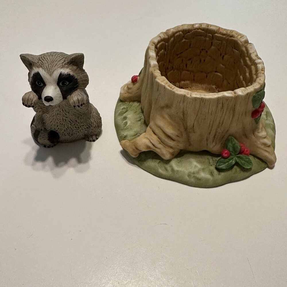 Franklin Mint Woodland Surprises Figure Raccoon  Jacqueline B Smith 1984 - Picture 2 of 7